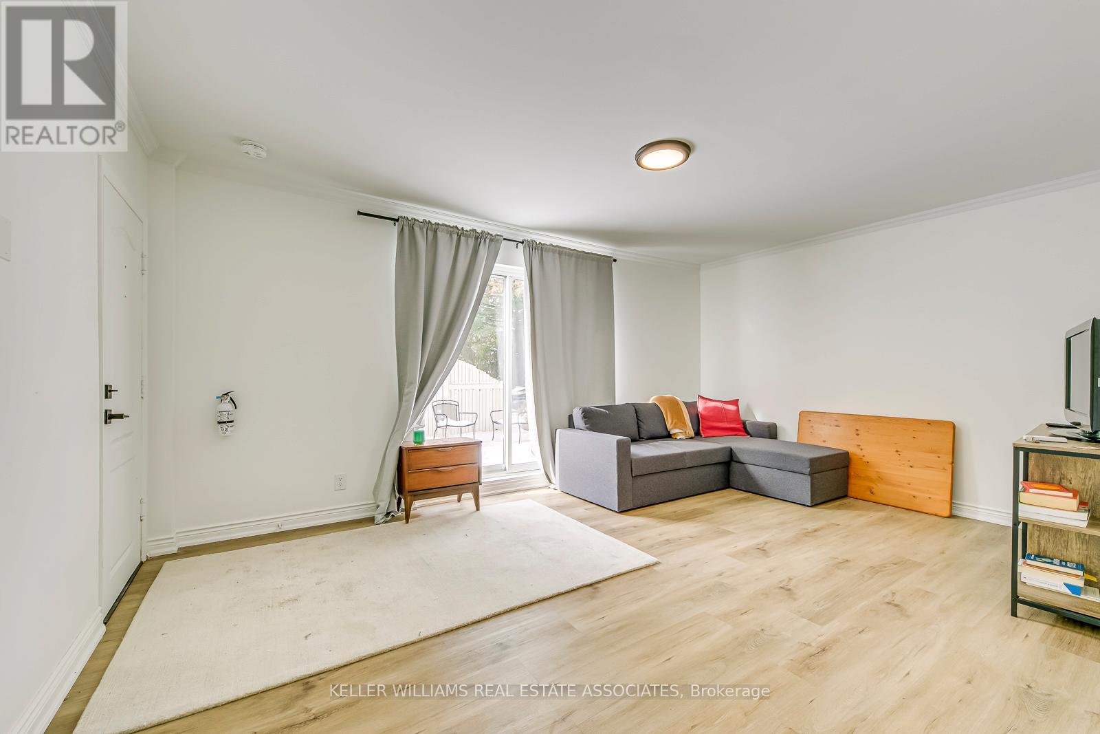 4 - 1182 Linbrook Road, Oakville, Ontario  L6J 2L4 - Photo 10 - W12211034