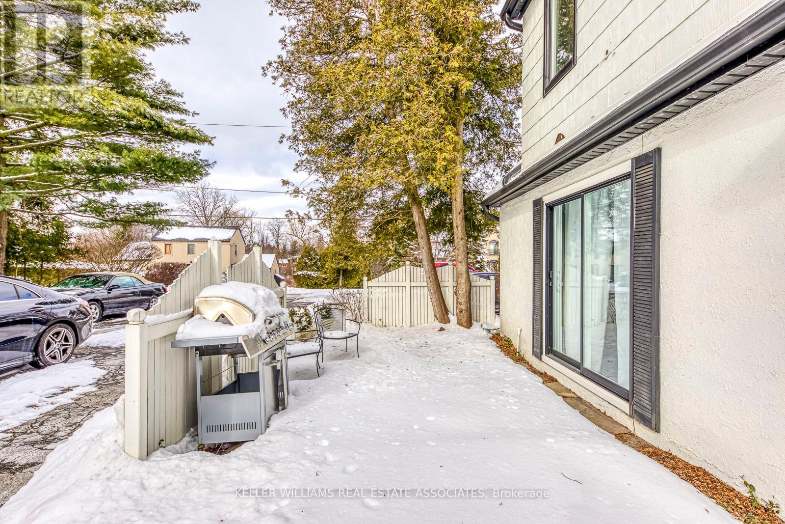 4 - 1182 Linbrook Road, Oakville, Ontario  L6J 2L4 - Photo 7 - W12211034