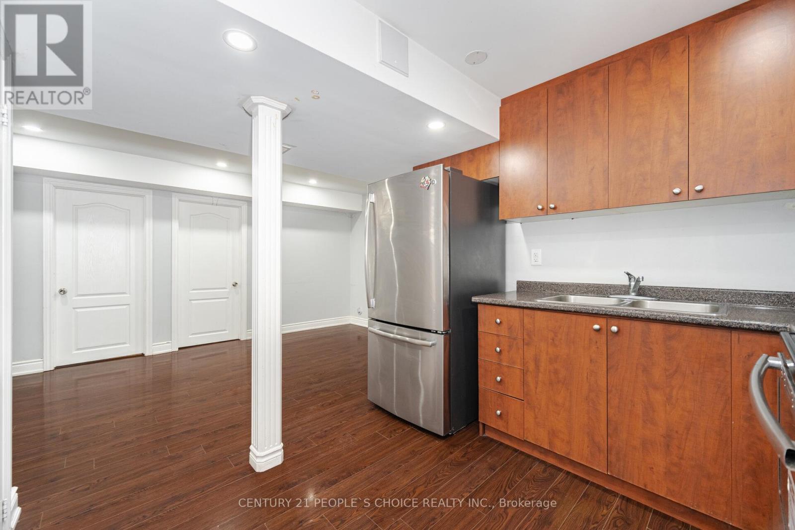 47 Speedwell Street, Brampton (Credit Valley), Ontario  L6X 0R8 - Photo 42 - W12211079