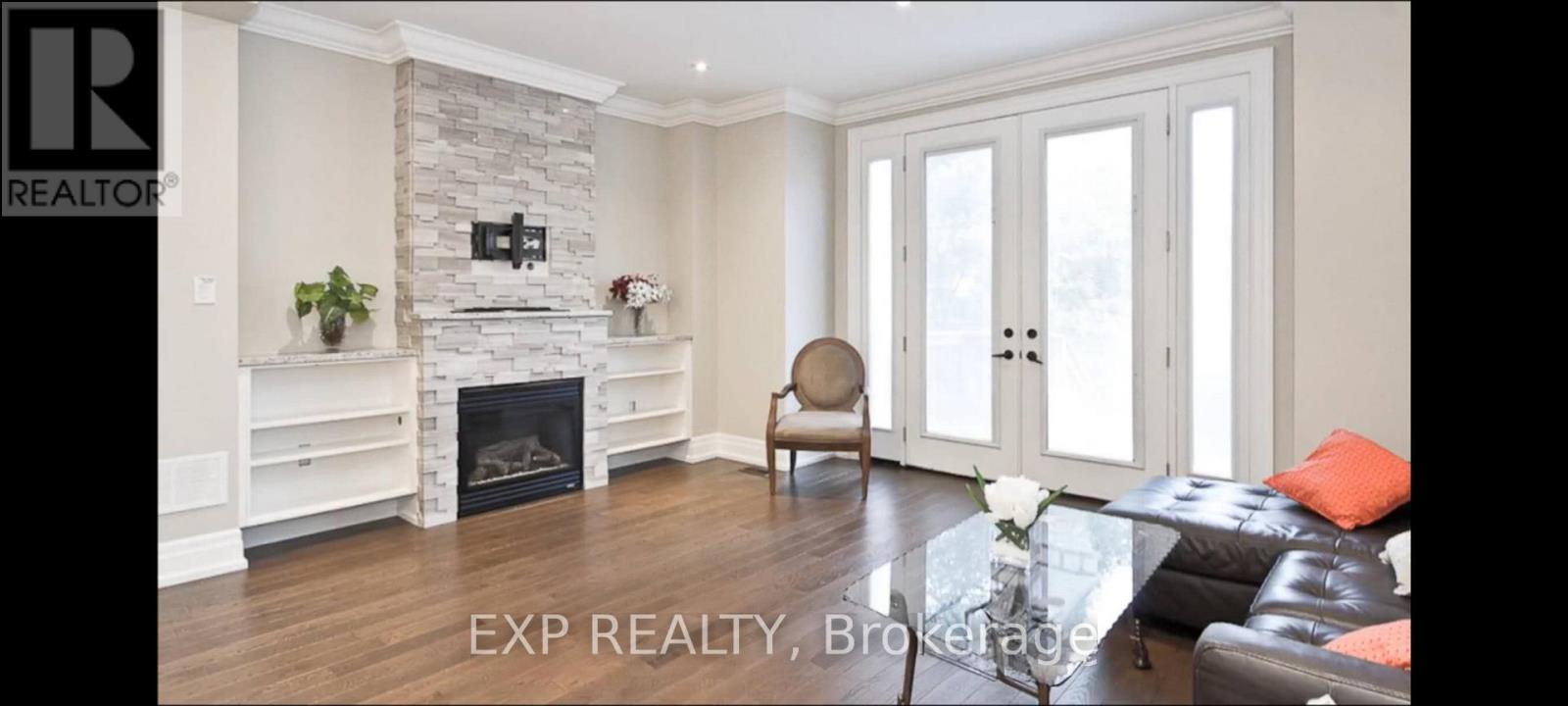 1033 Shaw Drive, Mississauga (Lakeview), Ontario  L5G 3Z3 - Photo 11 - W12211082