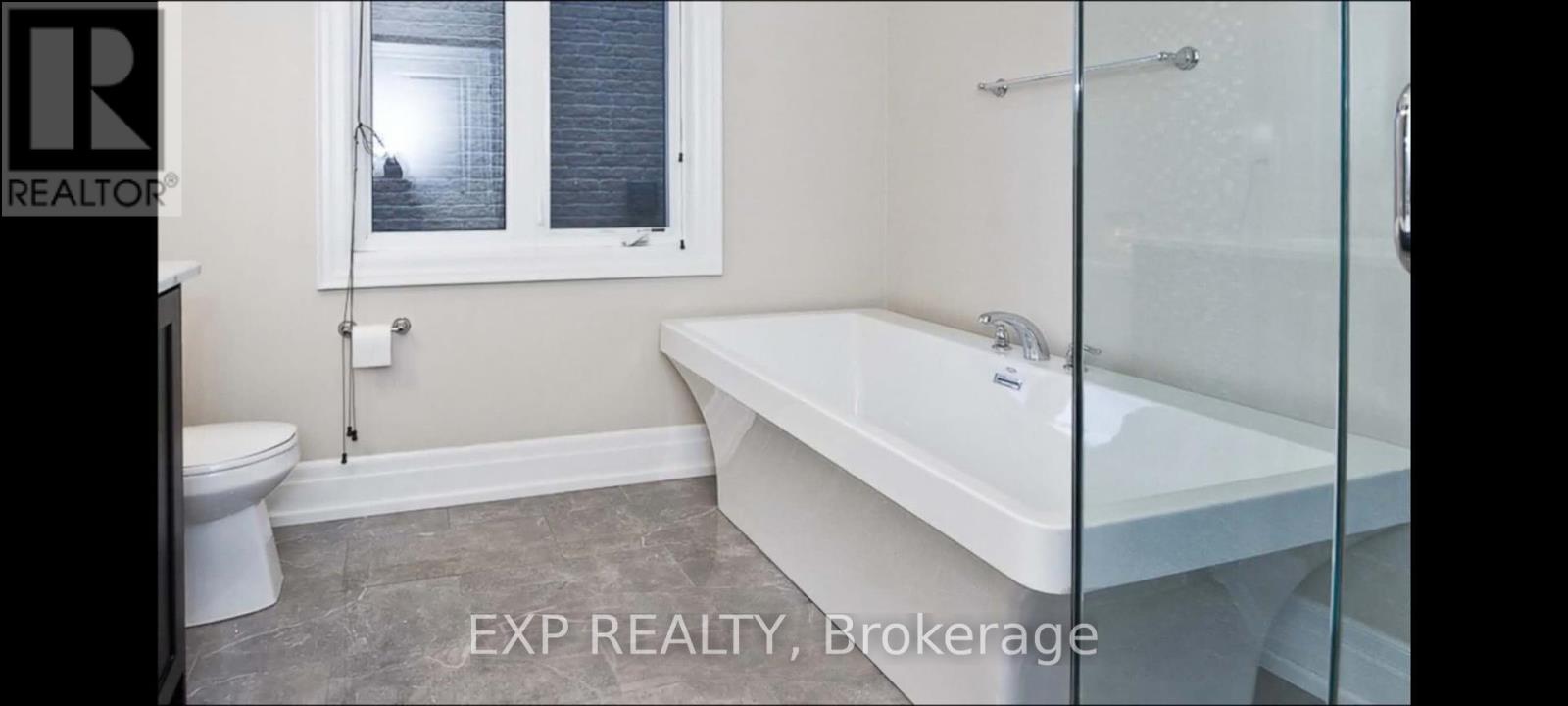 1033 Shaw Drive, Mississauga (Lakeview), Ontario  L5G 3Z3 - Photo 18 - W12211082