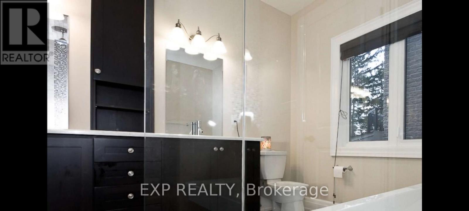 1033 Shaw Drive, Mississauga (Lakeview), Ontario  L5G 3Z3 - Photo 19 - W12211082