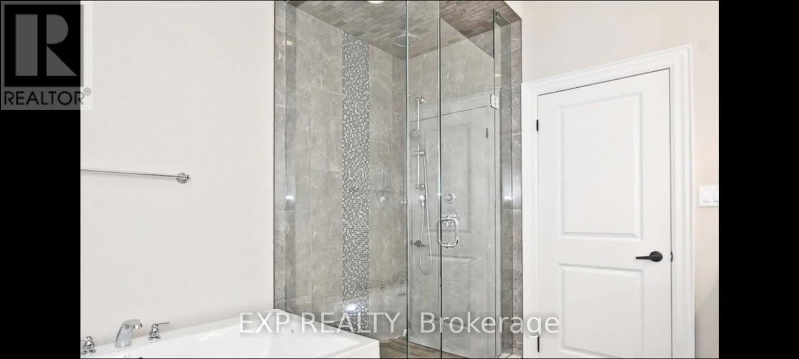 1033 Shaw Drive, Mississauga (Lakeview), Ontario  L5G 3Z3 - Photo 20 - W12211082