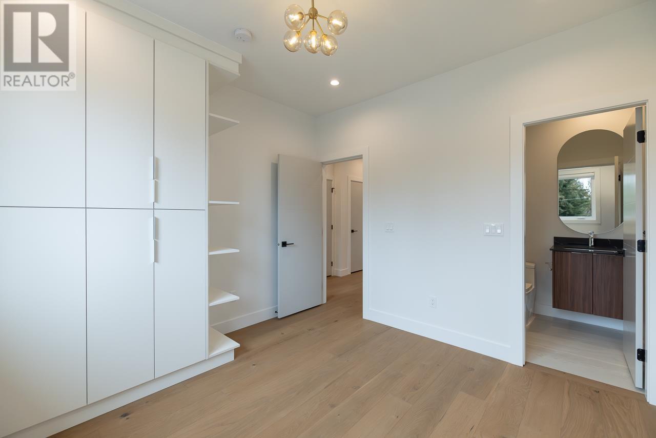 8057 18th Avenue, Burnaby, British Columbia  V3N 1J9 - Photo 26 - R3013585