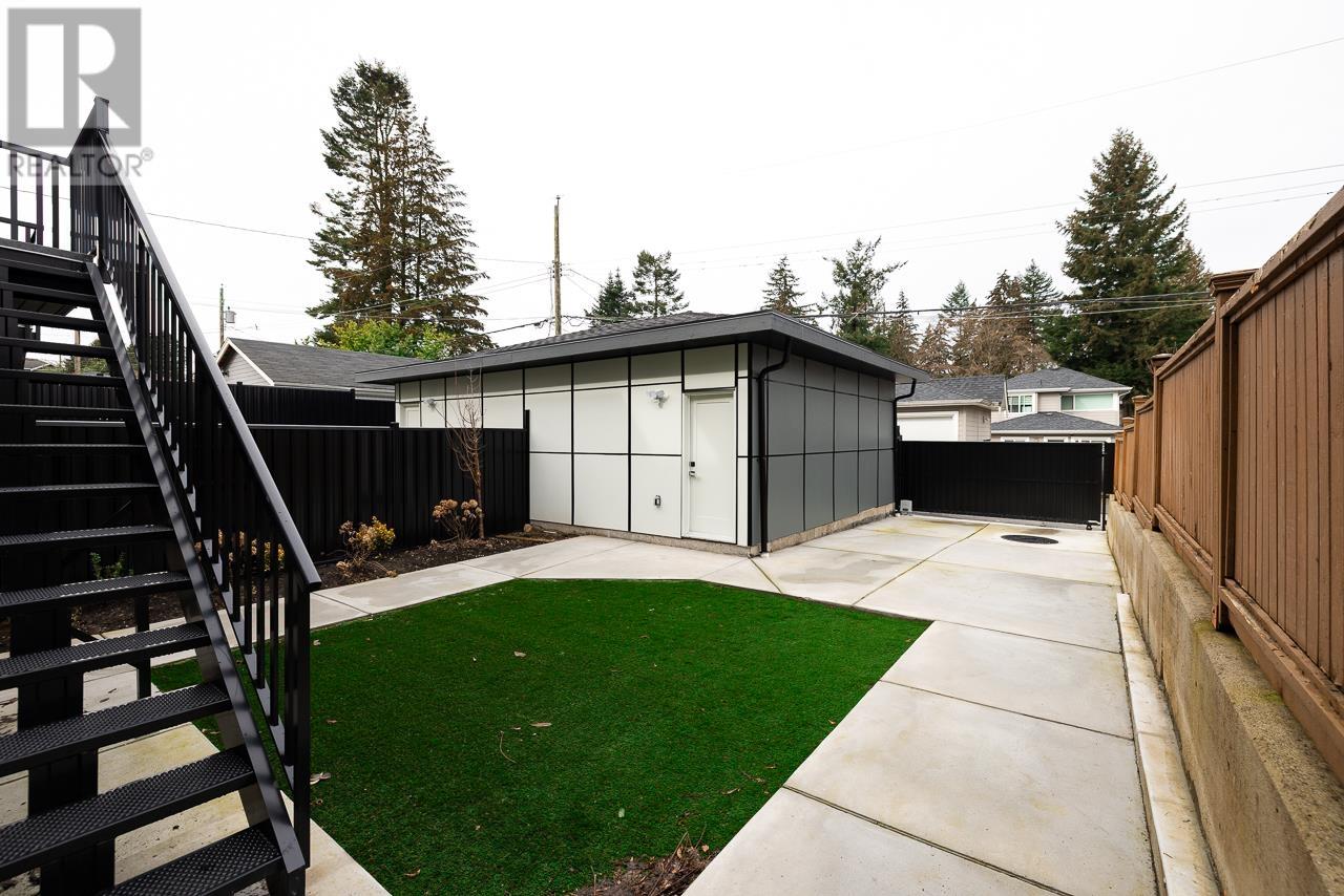 8057 18th Avenue, Burnaby, British Columbia  V3N 1J9 - Photo 36 - R3013585