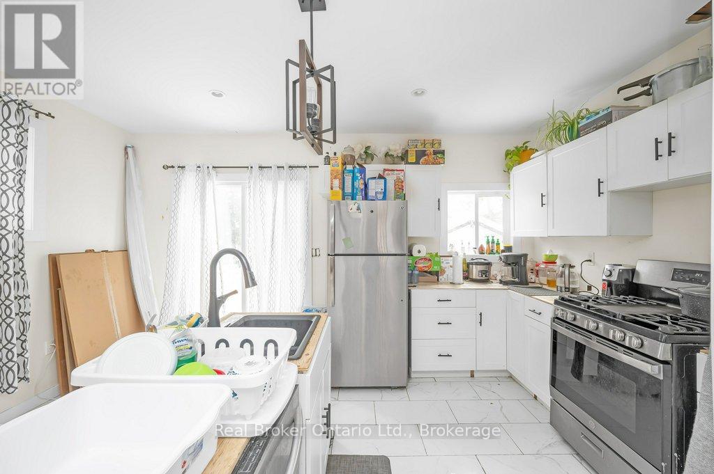 109 Arthur Street, Brantford, Ontario  N3S 3J3 - Photo 15 - X12211120