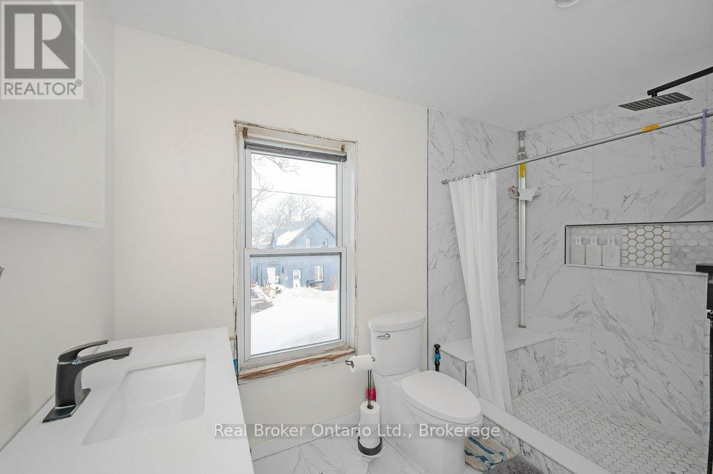 109 Arthur Street, Brantford, Ontario  N3S 3J3 - Photo 17 - X12211120