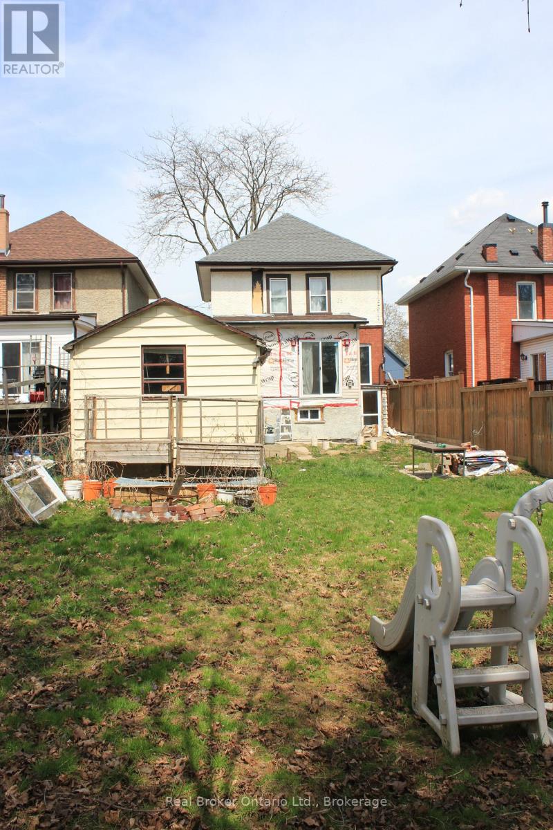 109 Arthur Street, Brantford, Ontario  N3S 3J3 - Photo 25 - X12211120