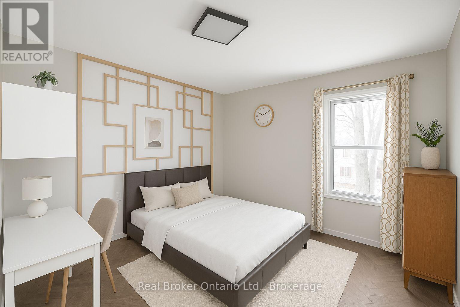 109 Arthur Street, Brantford, Ontario  N3S 3J3 - Photo 3 - X12211120