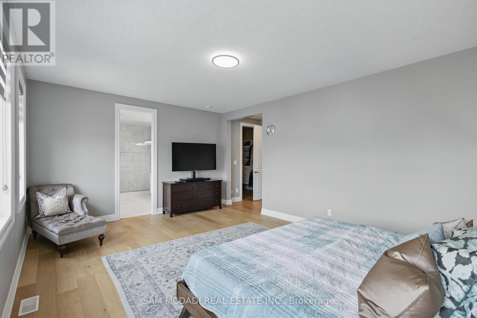 920 Pondcliffe Drive, Kitchener, Ontario  N2R 0M9 - Photo 22 - X12210985