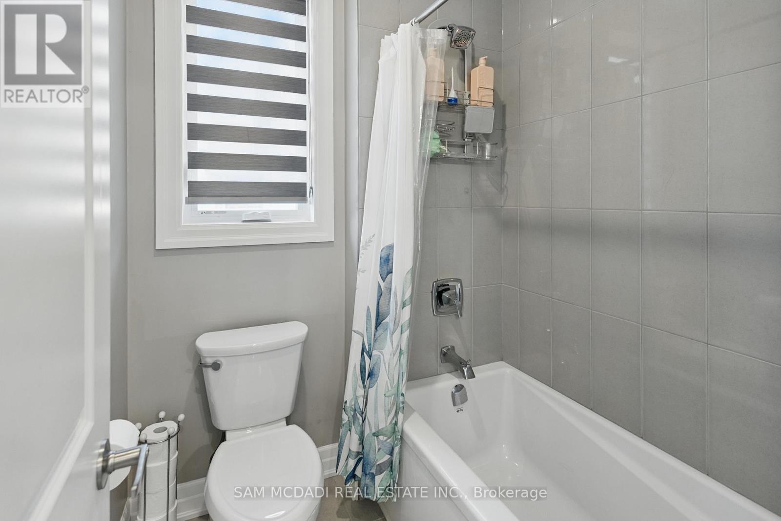 920 Pondcliffe Drive, Kitchener, Ontario  N2R 0M9 - Photo 31 - X12210985