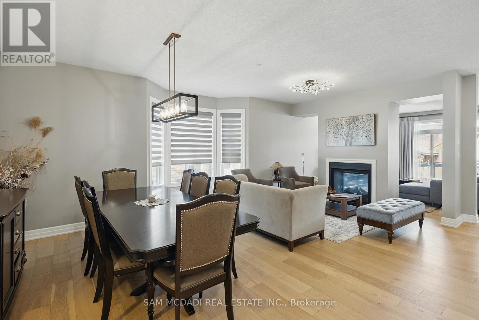 920 Pondcliffe Drive, Kitchener, Ontario  N2R 0M9 - Photo 8 - X12210985