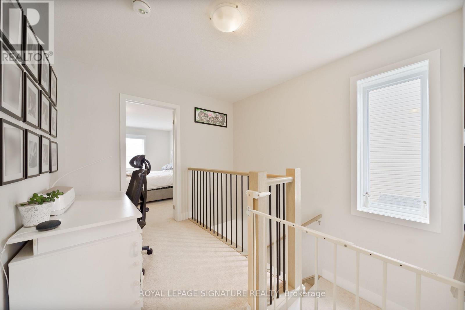 533 Chelton Road, London South (South U), Ontario  N6M 0H9 - Photo 12 - X12211072