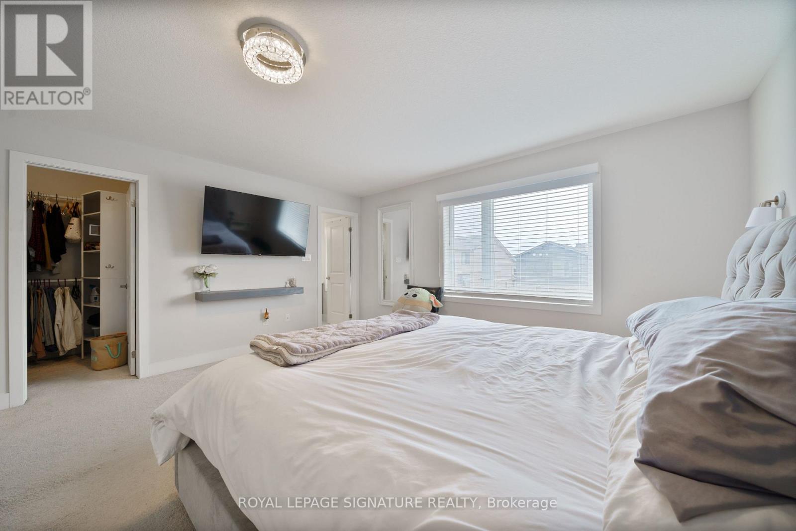 533 Chelton Road, London South (South U), Ontario  N6M 0H9 - Photo 15 - X12211072