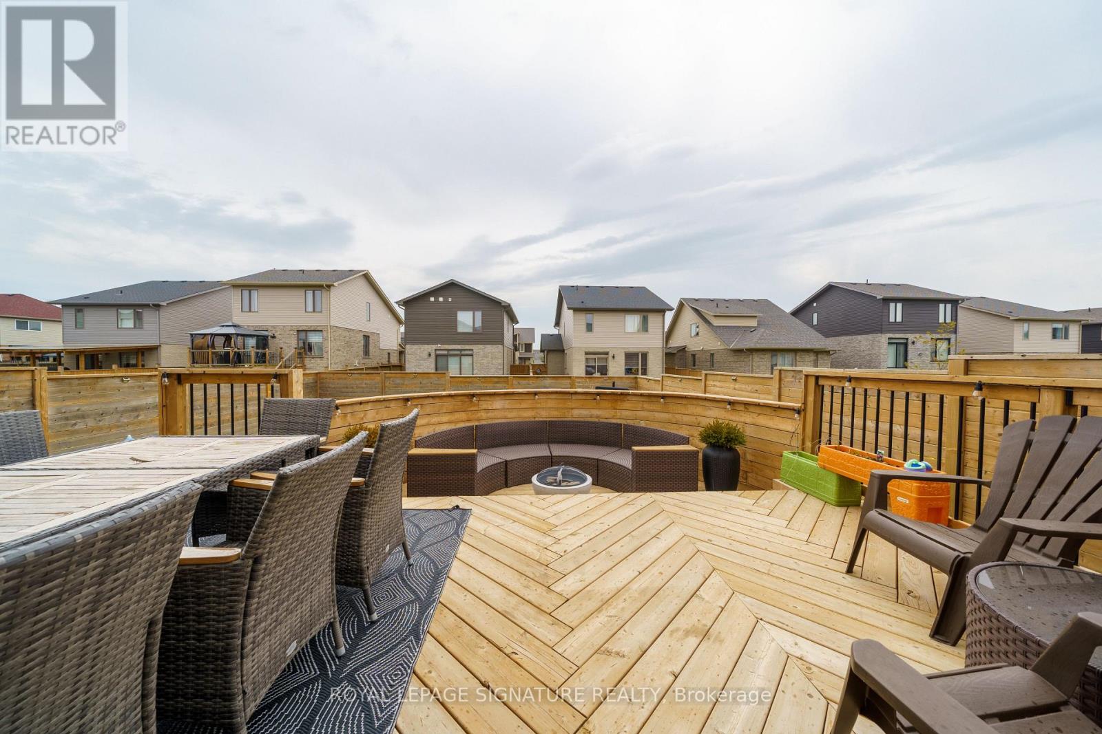 533 Chelton Road, London South (South U), Ontario  N6M 0H9 - Photo 26 - X12211072