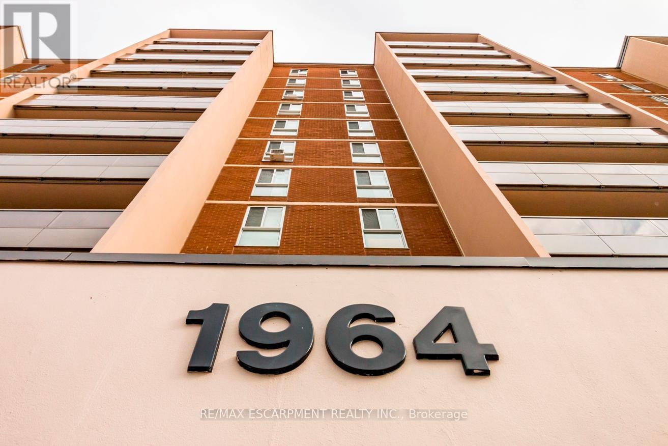 1001 - 1964 MAIN STREET W, Hamilton, Ontario