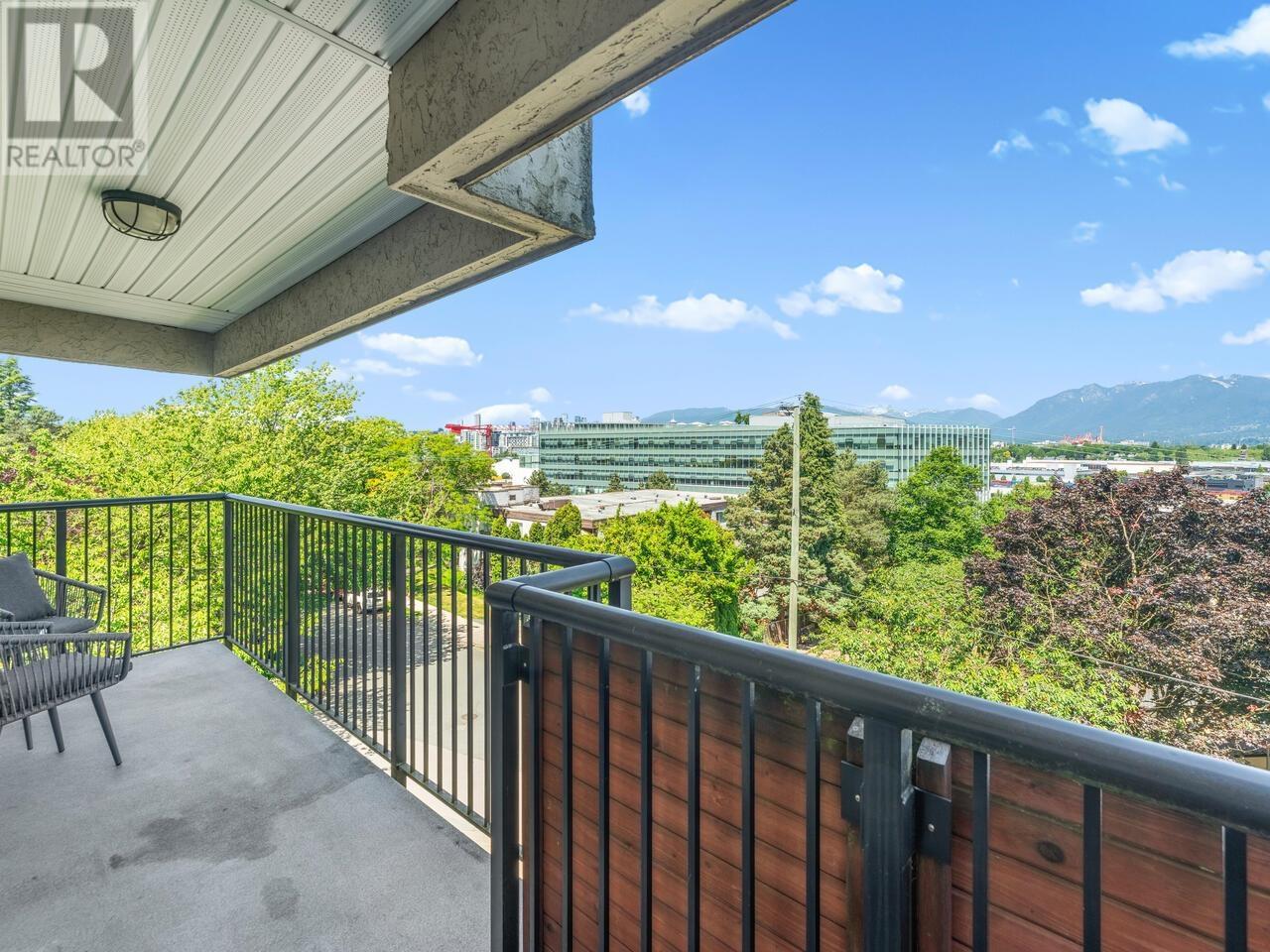 404 2142 Carolina Street, Vancouver, British Columbia  V5T 3S2 - Photo 4 - R3013832