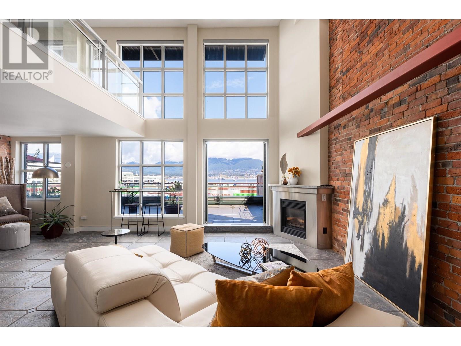 302 141 Water Street, Vancouver, British Columbia  V6B 1A7 - Photo 5 - R3013854