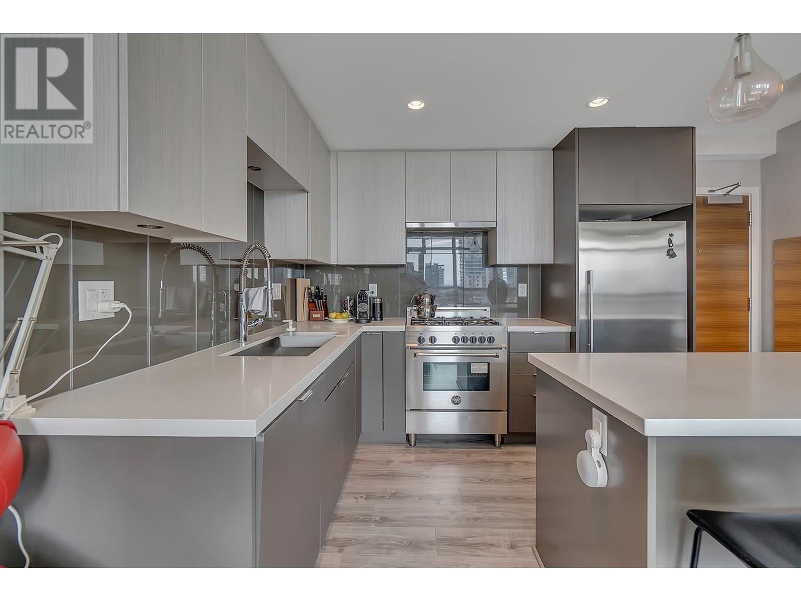 706 711 Breslay Street, Coquitlam, British Columbia  V3J 0G7 - Photo 4 - R3013895