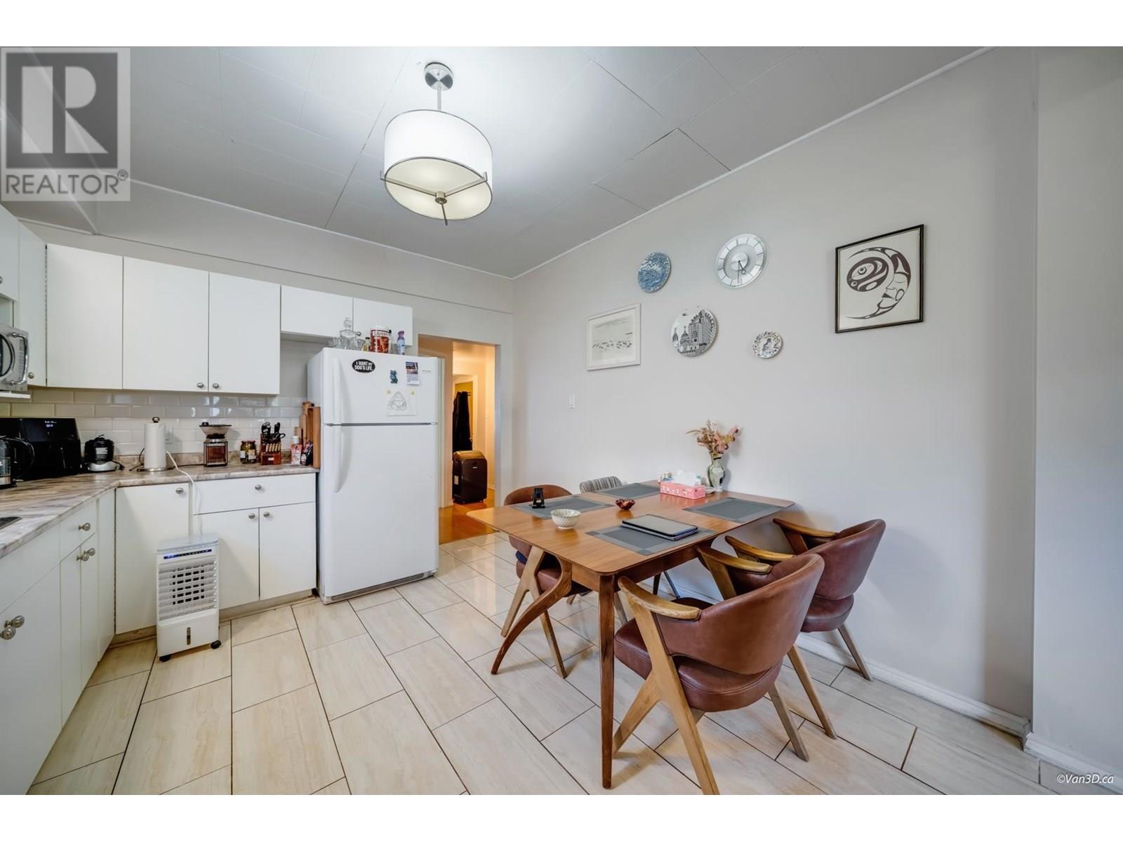 3340 Adanac Street, Vancouver, British Columbia  V5K 2P3 - Photo 11 - R3013842