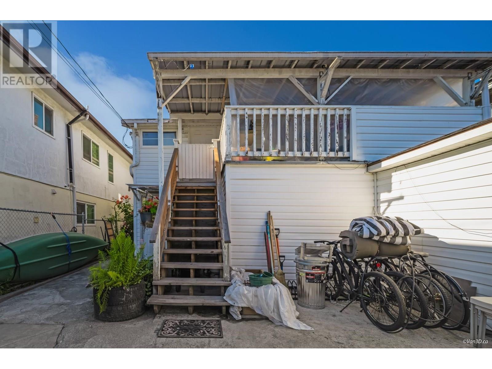 3340 Adanac Street, Vancouver, British Columbia  V5K 2P3 - Photo 37 - R3013842