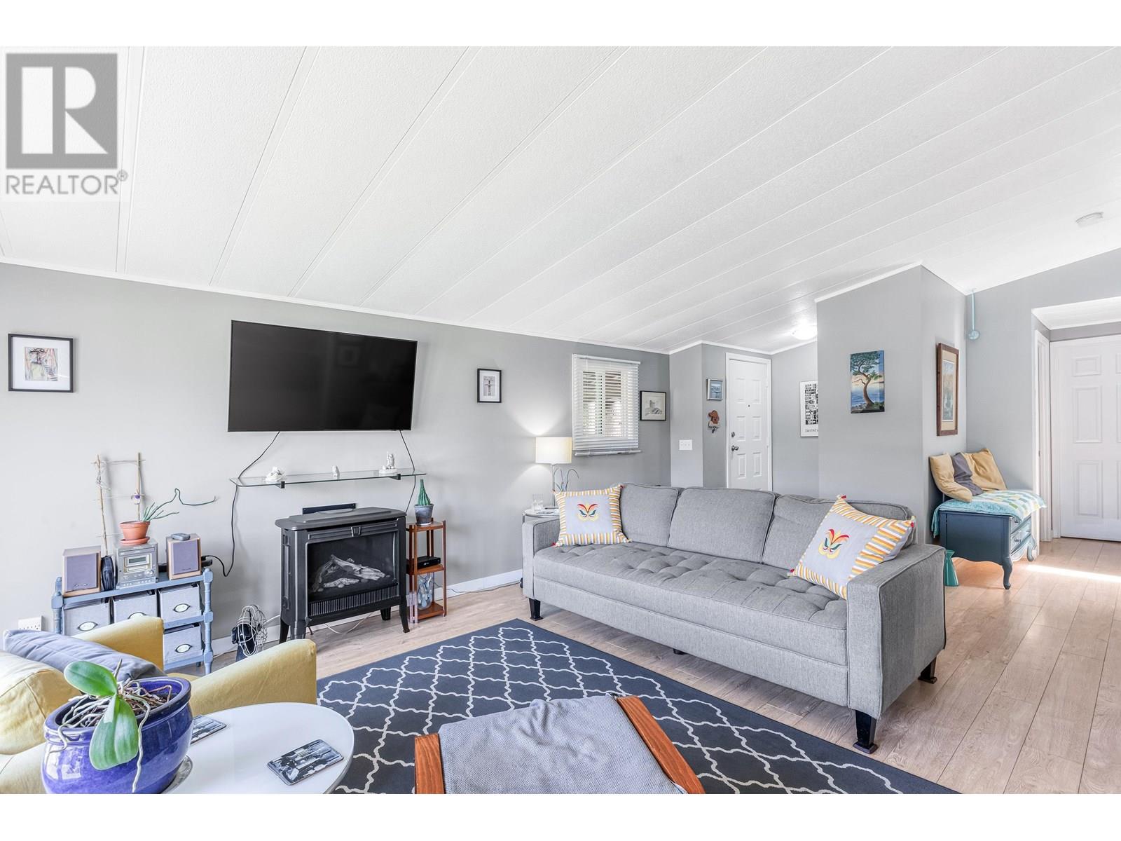 400a Sundance Crescent, West Vancouver, British Columbia  V7P 1B8 - Photo 3 - R3013870