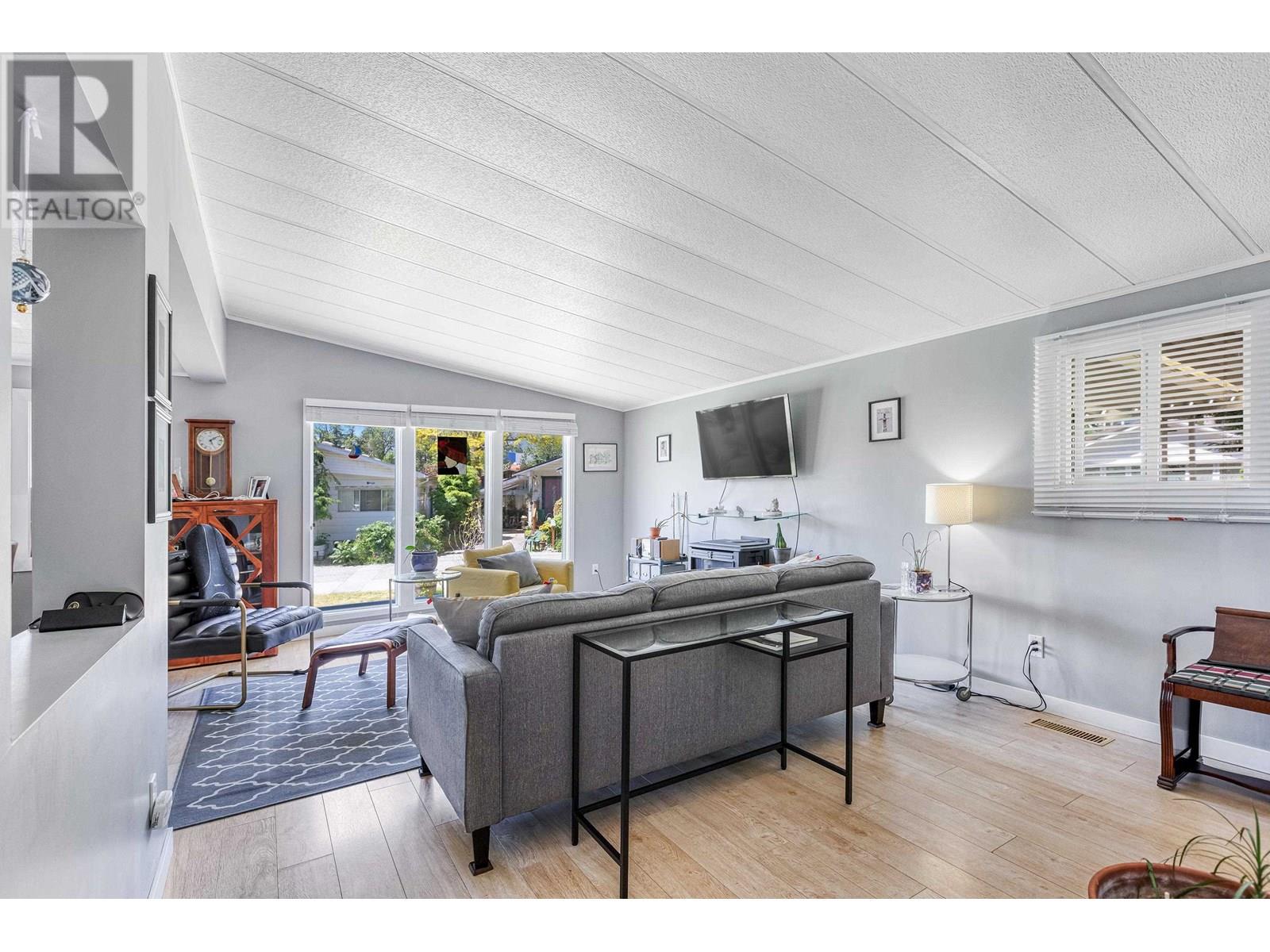 400a Sundance Crescent, West Vancouver, British Columbia  V7P 1B8 - Photo 5 - R3013870
