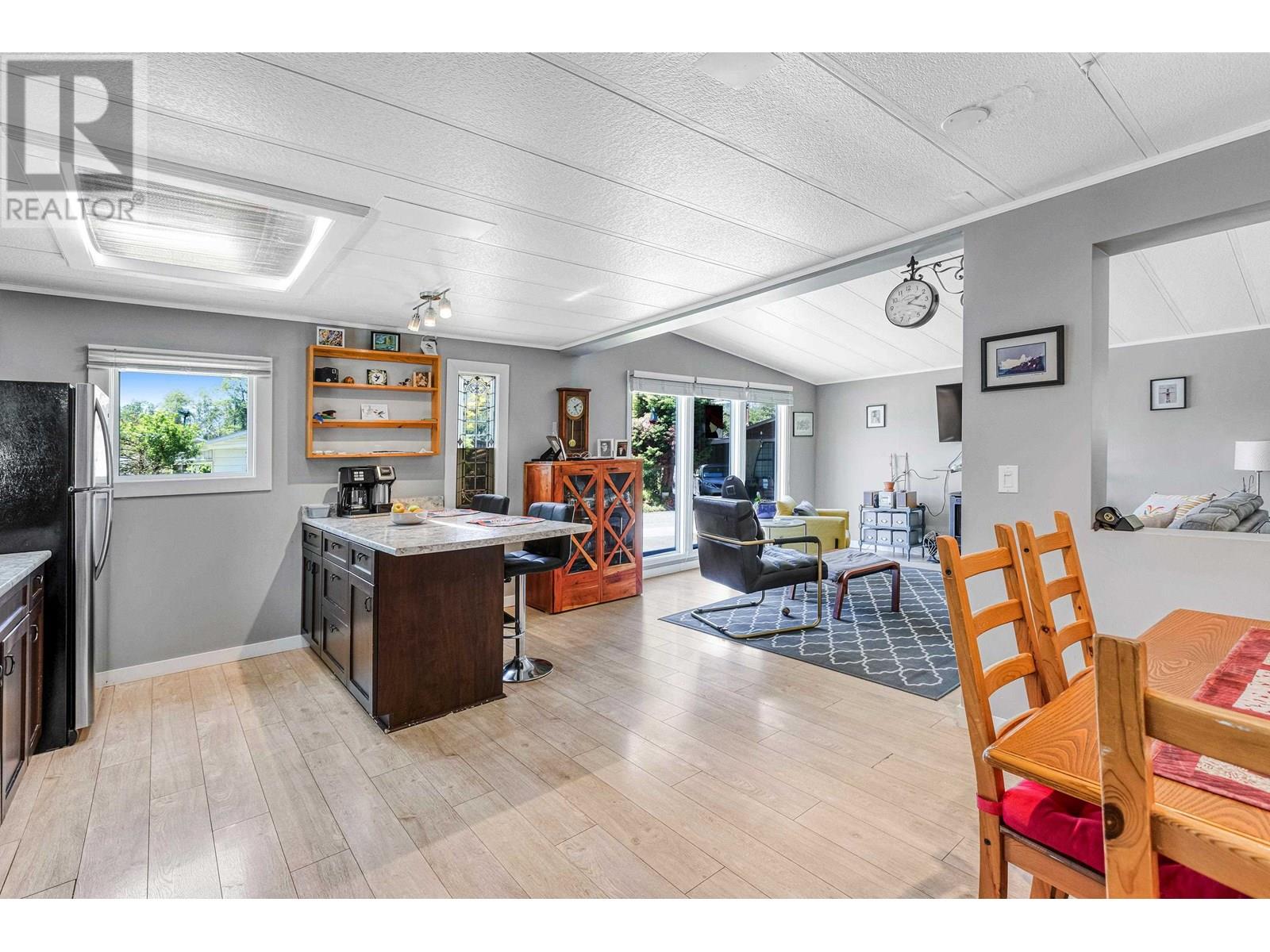 400a Sundance Crescent, West Vancouver, British Columbia  V7P 1B8 - Photo 9 - R3013870