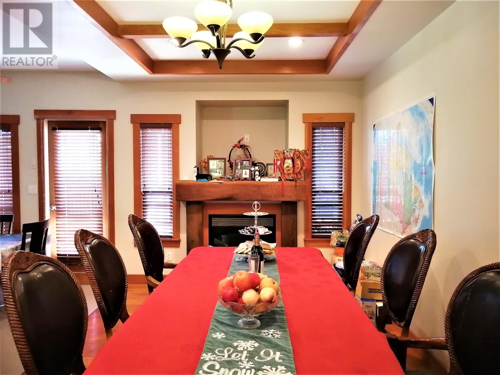 6080 Marine Drive, Burnaby, British Columbia  V3N 2X9 - Photo 9 - R3013900