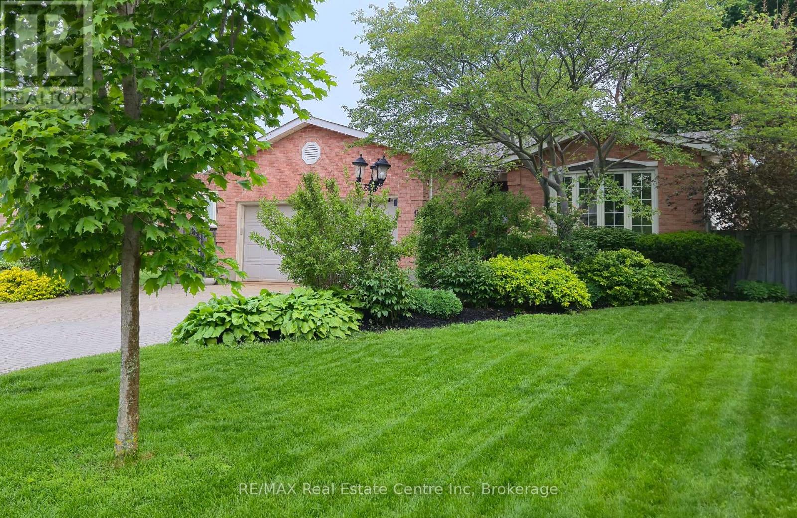 9 PAULINE PLACE, guelph (willow west/sugarbush/west acres), Ontario