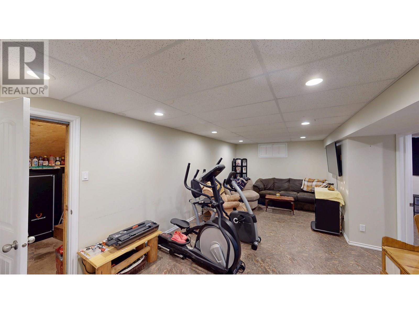 10320 111 Avenue, Fort St. John, British Columbia  V1J 2V4 - Photo 28 - R3012851
