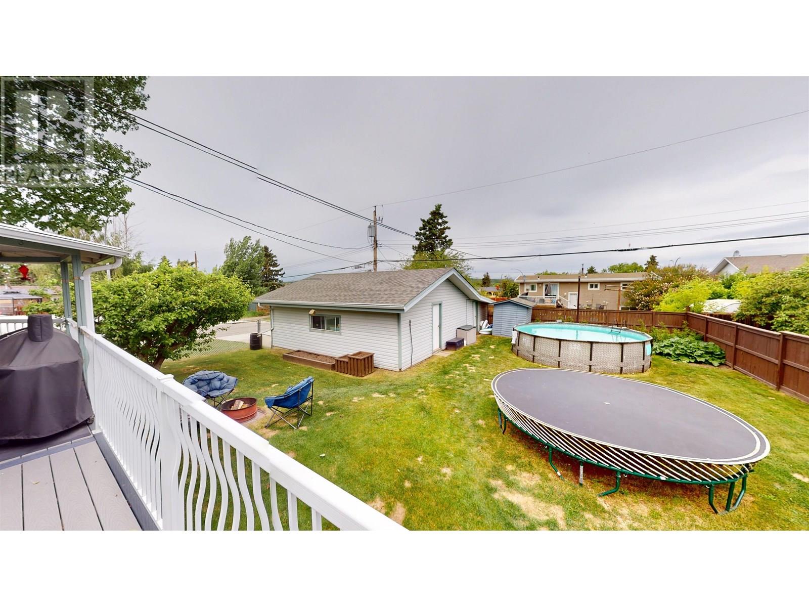 10320 111 Avenue, Fort St. John, British Columbia  V1J 2V4 - Photo 8 - R3012851