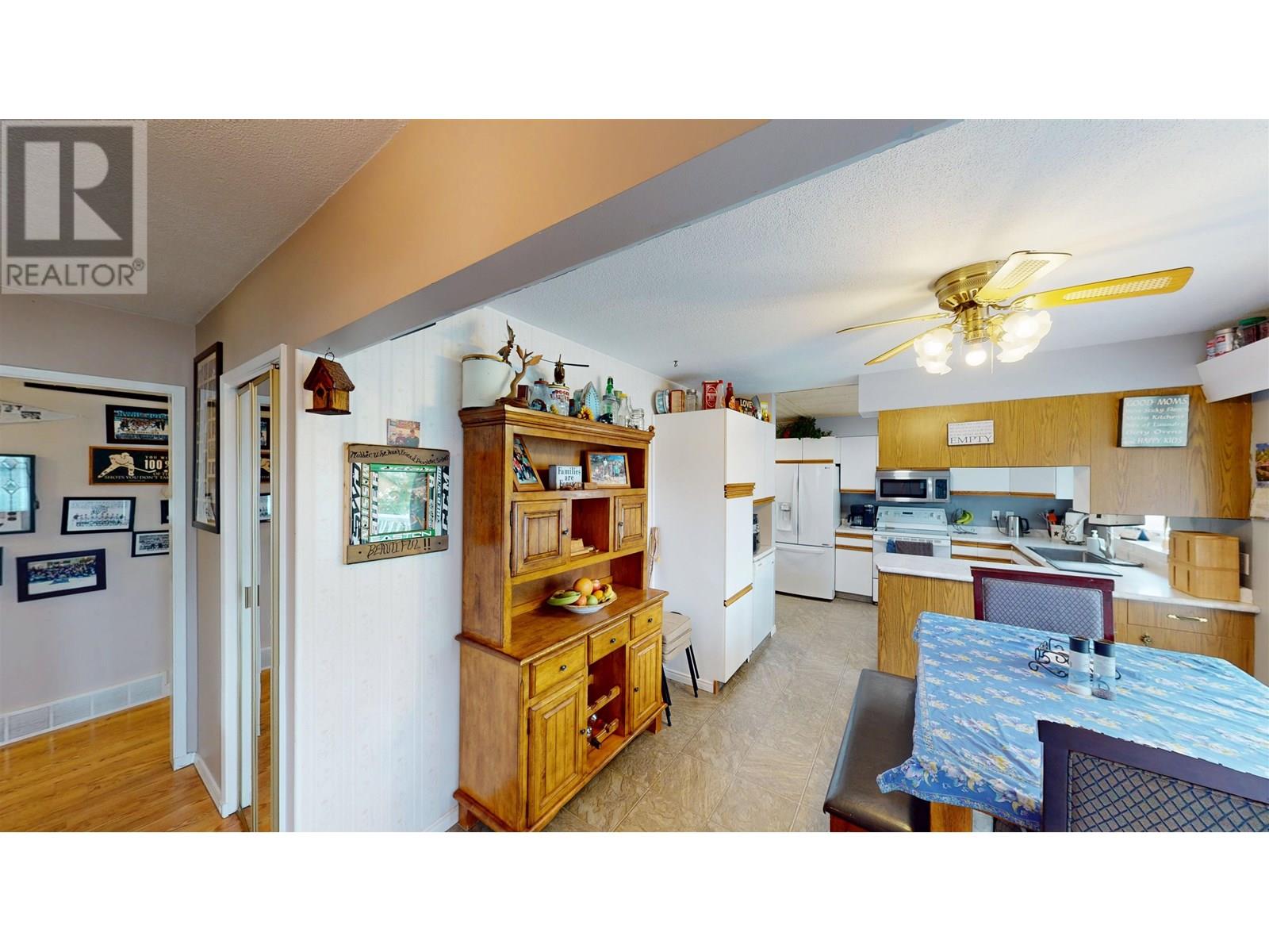 10320 111 Avenue, Fort St. John, British Columbia  V1J 2V4 - Photo 16 - R3012851