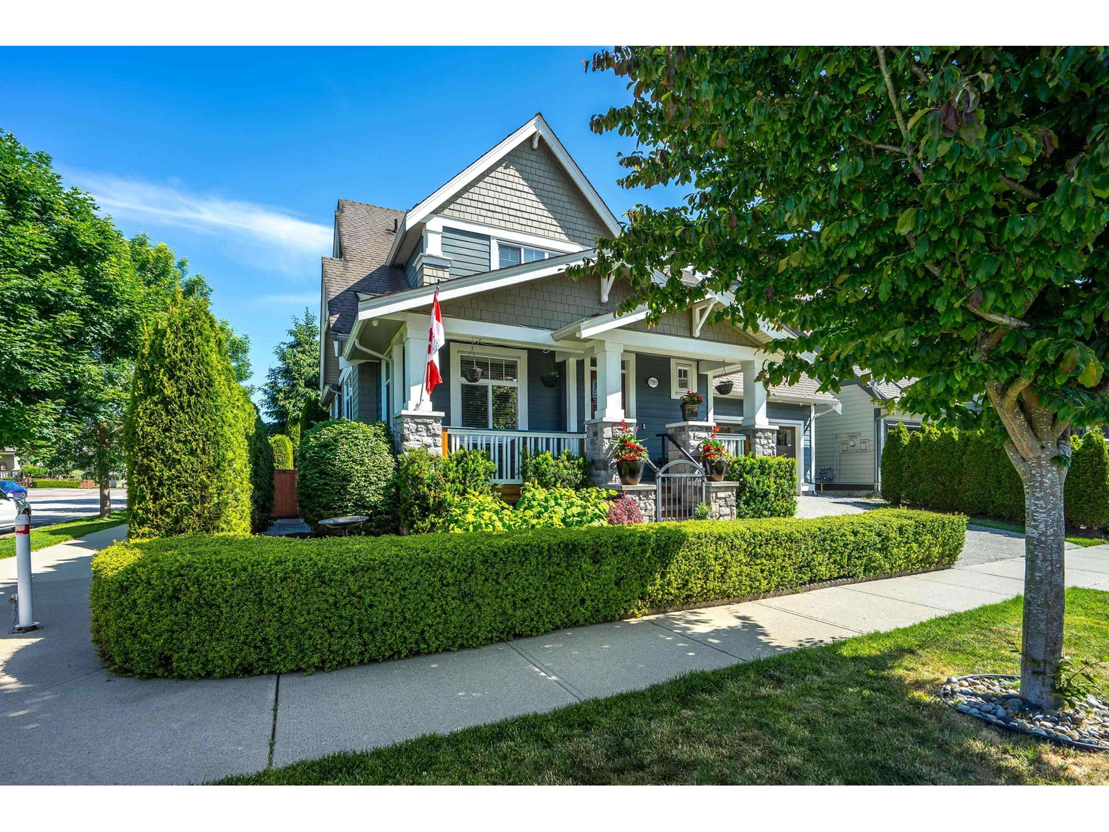 17305 0b Avenue, Surrey, British Columbia  V3Z 8L2 - Photo 2 - R3012933