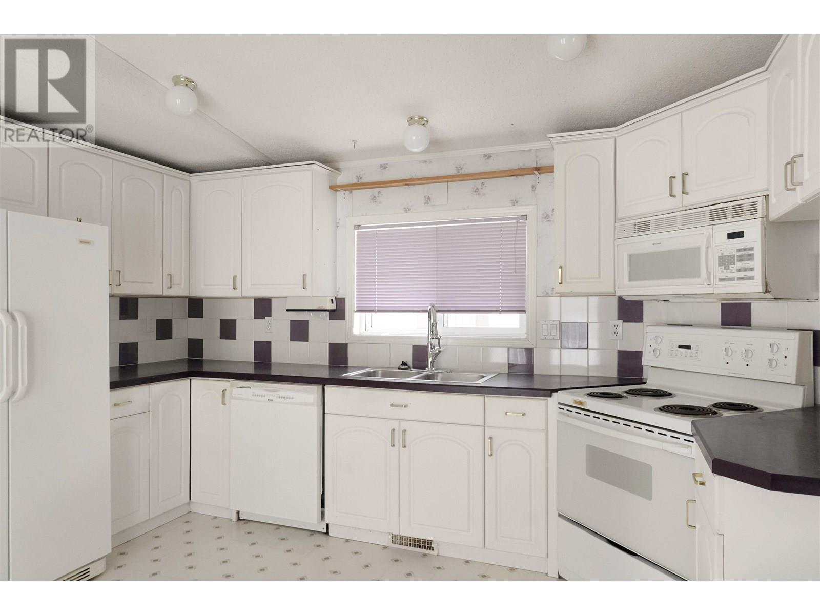 32 3889 Muller Avenue, Terrace, British Columbia  V8G 4L2 - Photo 5 - R3013520