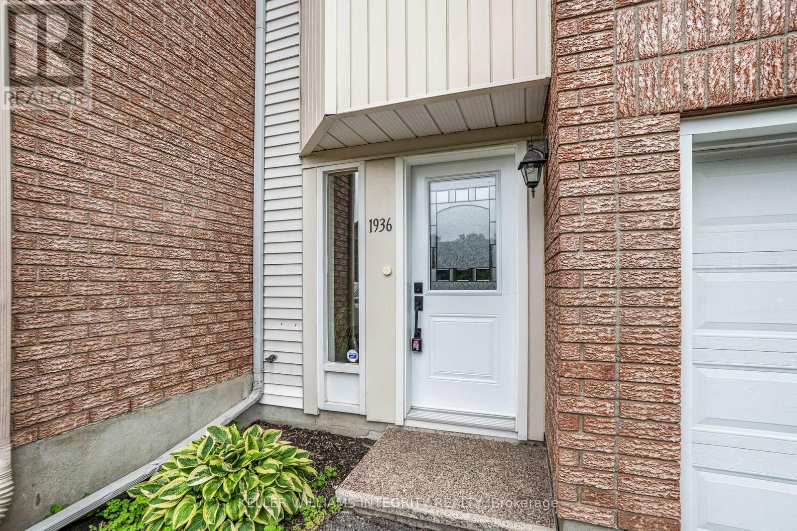 5 - 1936 Riviera Terrace, Clarence-Rockland, Ontario  K4K 1J4 - Photo 3 - X12211099