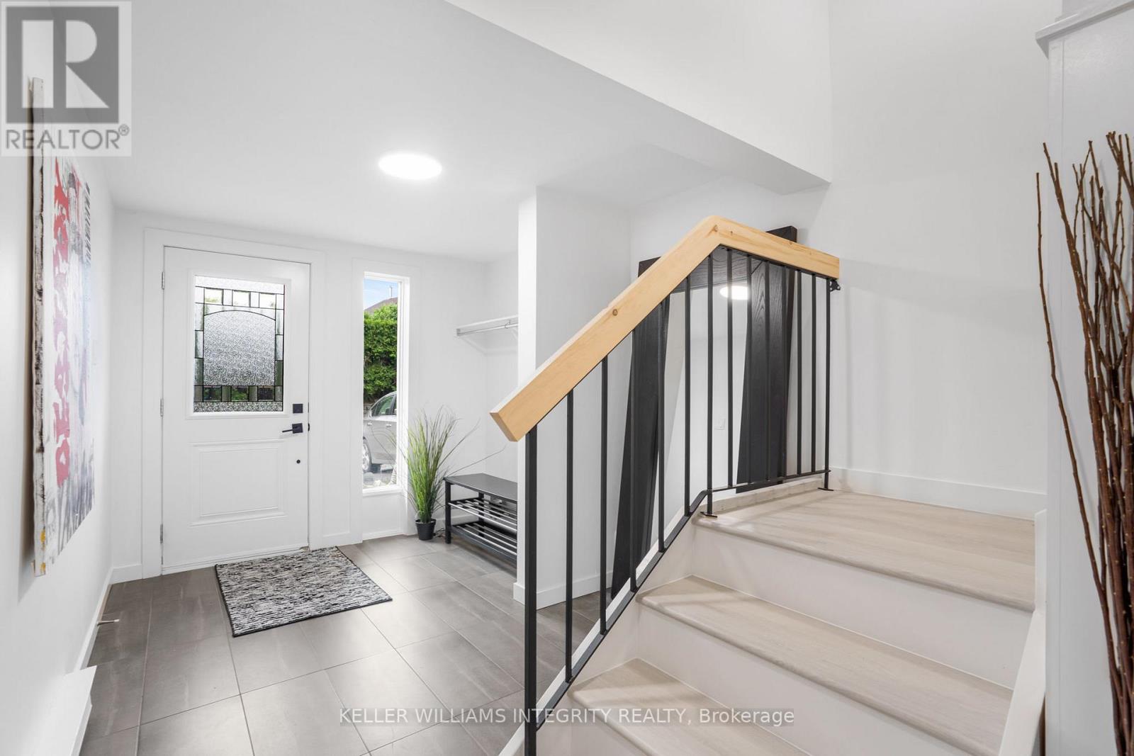 5 - 1936 Riviera Terrace, Clarence-Rockland, Ontario  K4K 1J4 - Photo 4 - X12211099