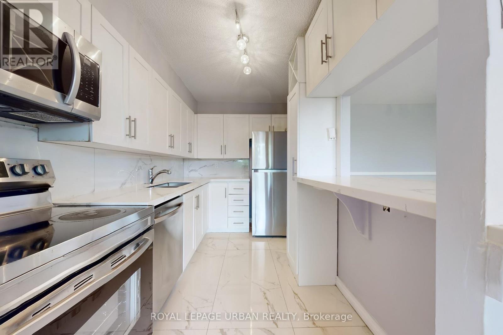 102 - 20 Sunrise Avenue, Toronto (Victoria Village), Ontario  M4A 2R2 - Photo 20 - C12211102