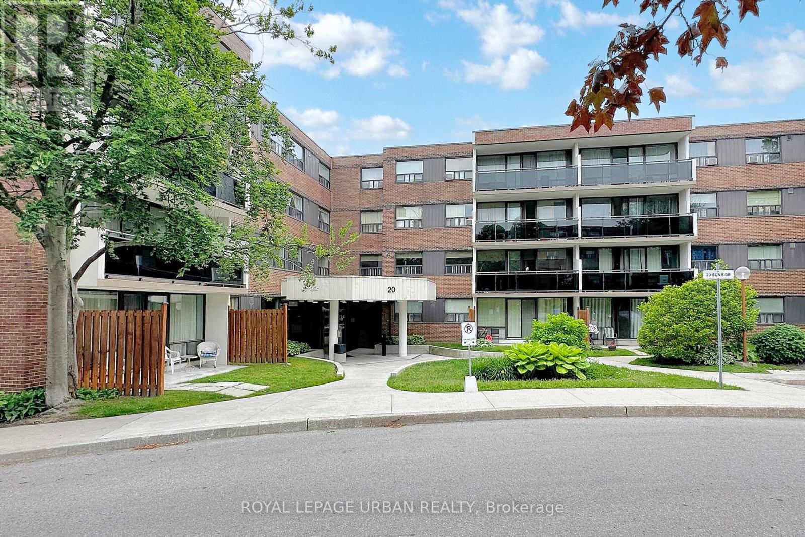 102 - 20 Sunrise Avenue, Toronto (Victoria Village), Ontario  M4A 2R2 - Photo 3 - C12211102
