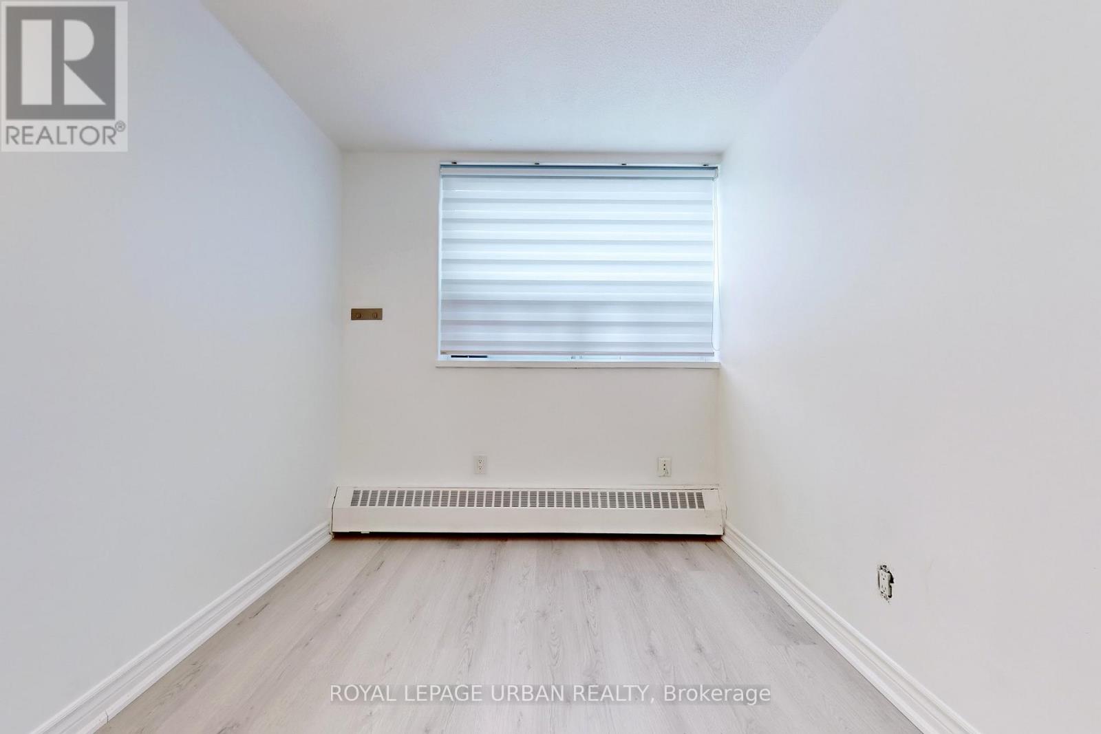 102 - 20 Sunrise Avenue, Toronto (Victoria Village), Ontario  M4A 2R2 - Photo 32 - C12211102