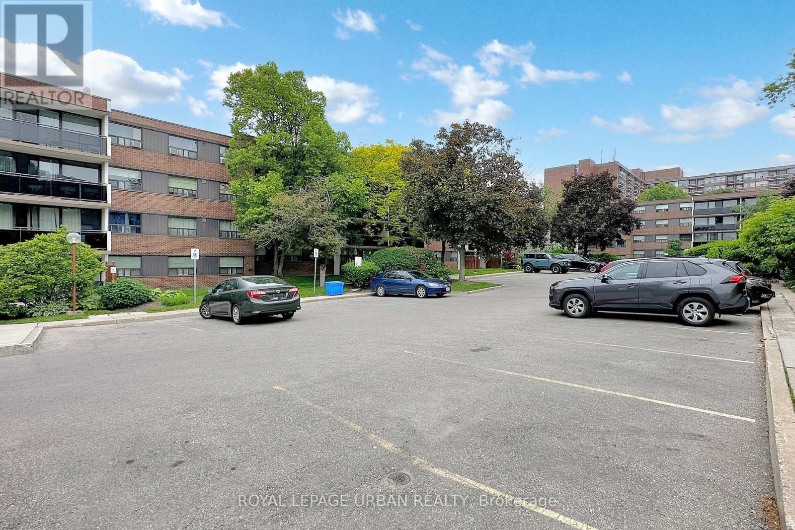 102 - 20 Sunrise Avenue, Toronto (Victoria Village), Ontario  M4A 2R2 - Photo 6 - C12211102