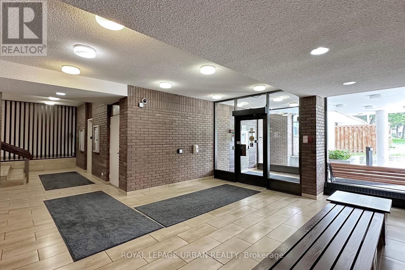 102 - 20 Sunrise Avenue, Toronto (Victoria Village), Ontario  M4A 2R2 - Photo 9 - C12211102