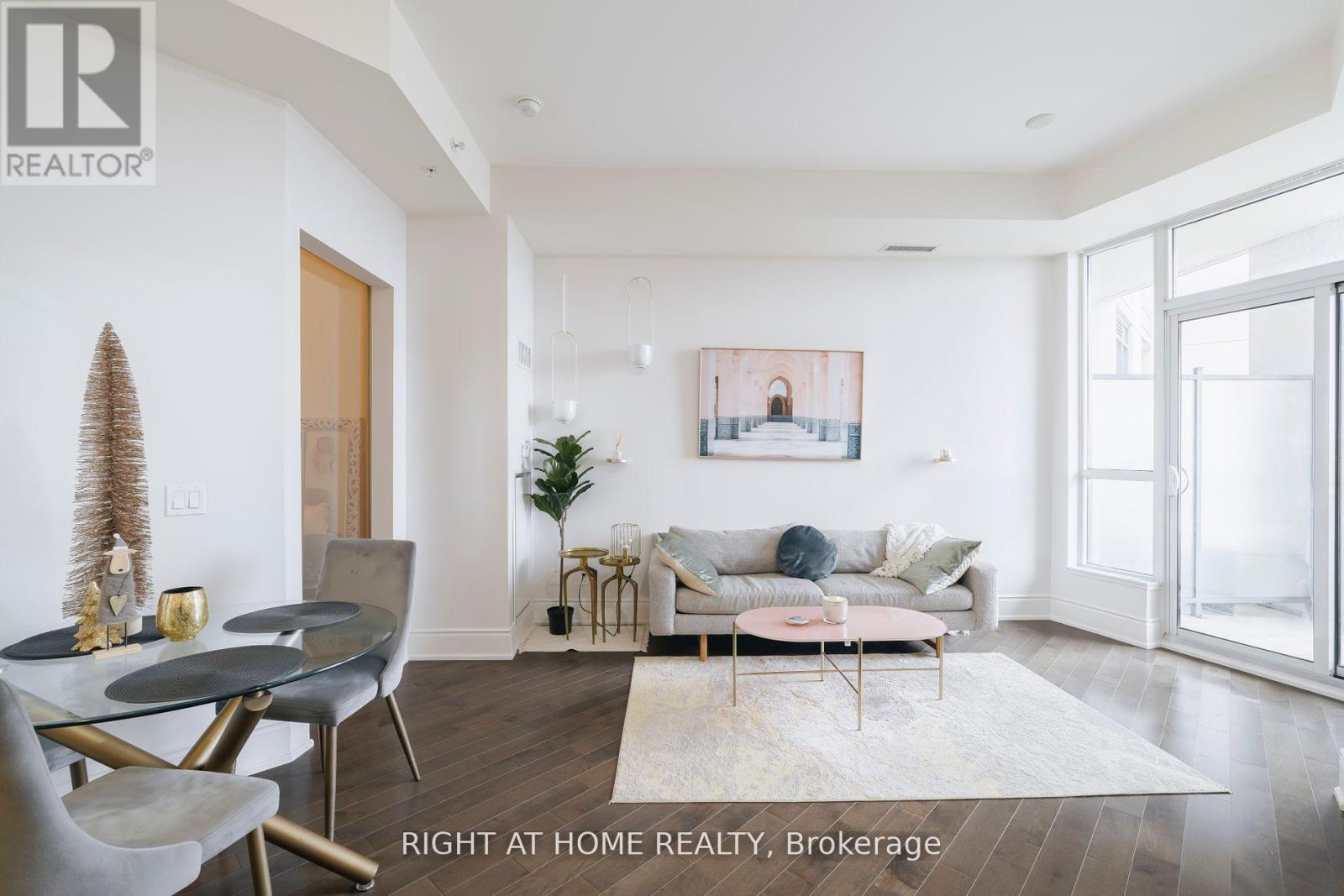 918 - 23 GLEBE ROAD W, toronto (yonge-eglinton), Ontario