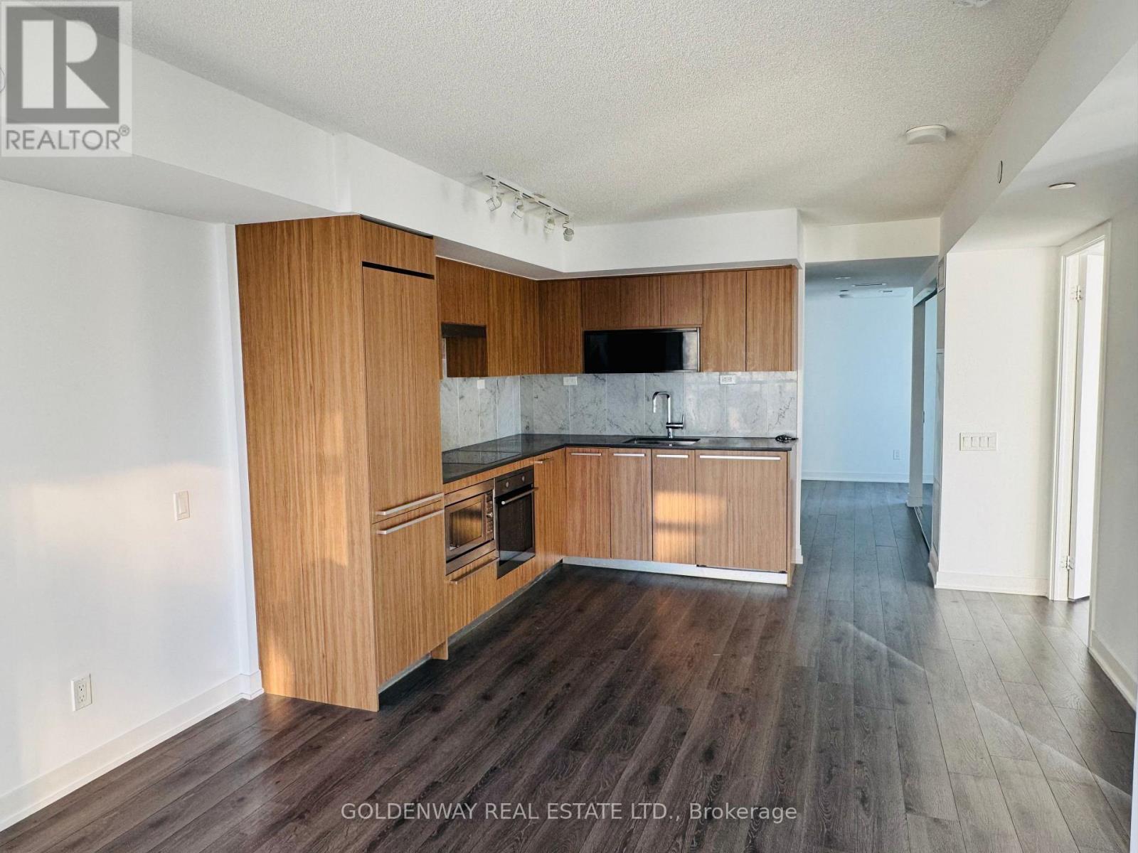 1609 - 70 Queens Wharf Road, Toronto (Waterfront Communities), Ontario  M5V 0J2 - Photo 12 - C12211119