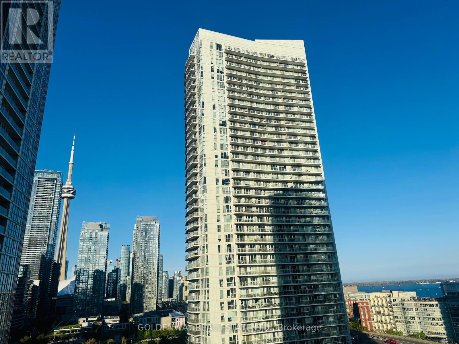 1609 - 70 Queens Wharf Road, Toronto (Waterfront Communities), Ontario  M5V 0J2 - Photo 2 - C12211119