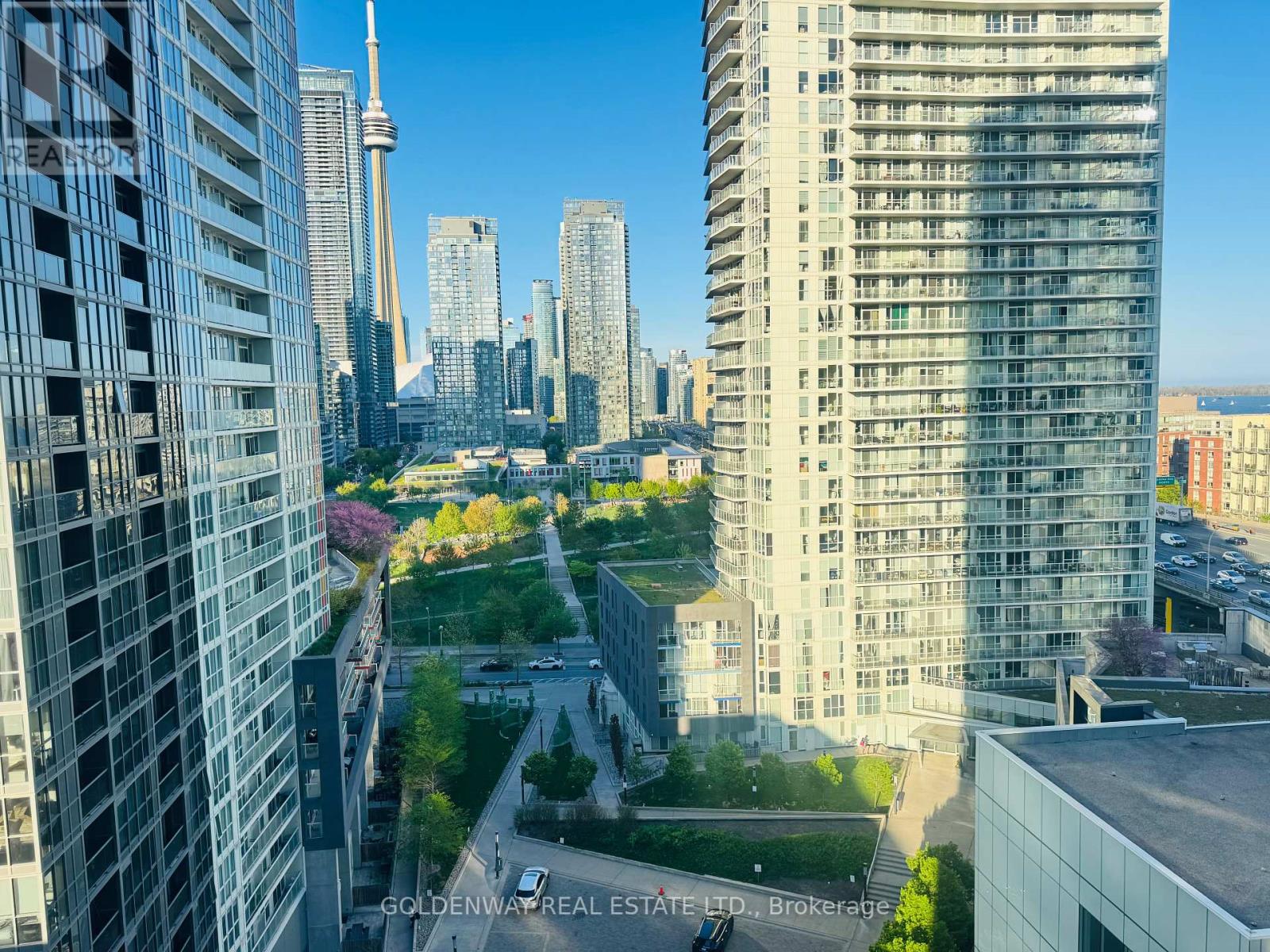 1609 - 70 Queens Wharf Road, Toronto (Waterfront Communities), Ontario  M5V 0J2 - Photo 4 - C12211119