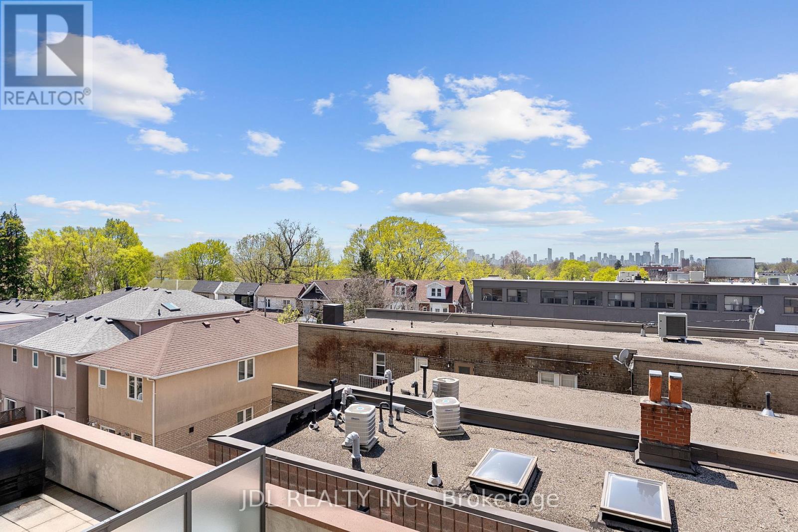 301 - 2055 Danforth Avenue, Toronto (Woodbine Corridor), Ontario  M4C 1J8 - Photo 10 - E12211132