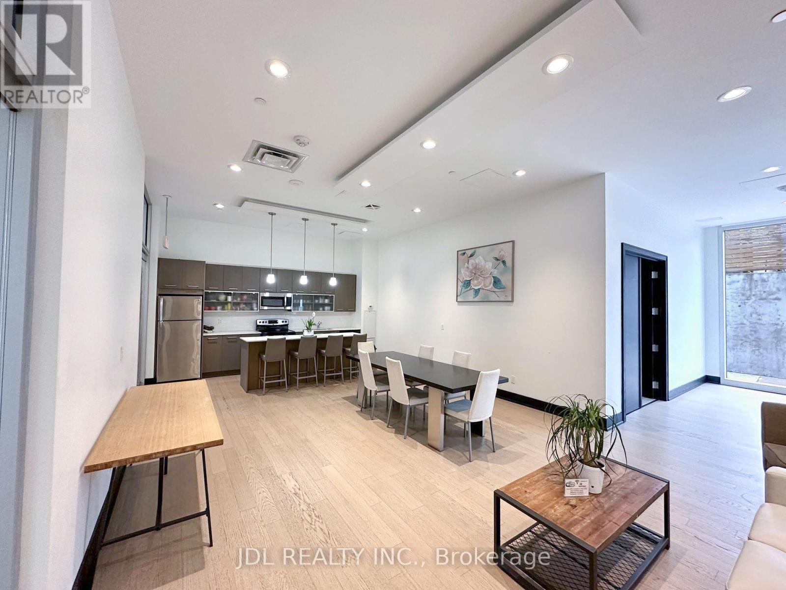 301 - 2055 Danforth Avenue, Toronto (Woodbine Corridor), Ontario  M4C 1J8 - Photo 15 - E12211132