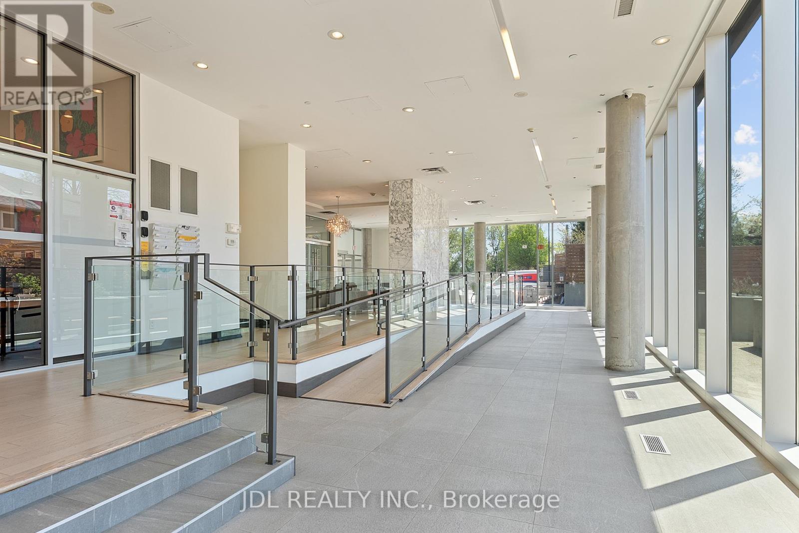 301 - 2055 Danforth Avenue, Toronto (Woodbine Corridor), Ontario  M4C 1J8 - Photo 17 - E12211132