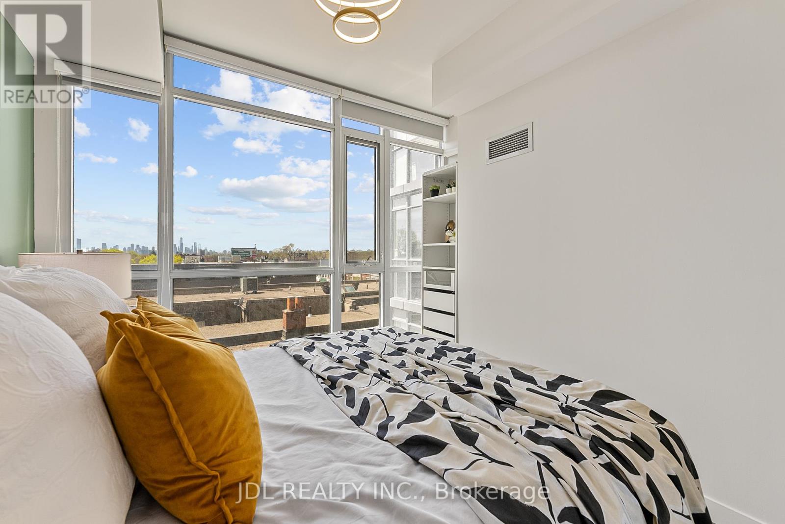 301 - 2055 Danforth Avenue, Toronto (Woodbine Corridor), Ontario  M4C 1J8 - Photo 30 - E12211132